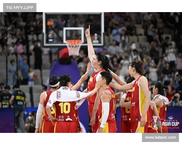中国女篮将于10日前往深圳 预计裁掉2人最终带14人出战亚洲杯 中国女篮将于10日前往深圳 预计裁掉2人最终带14人出战亚洲杯